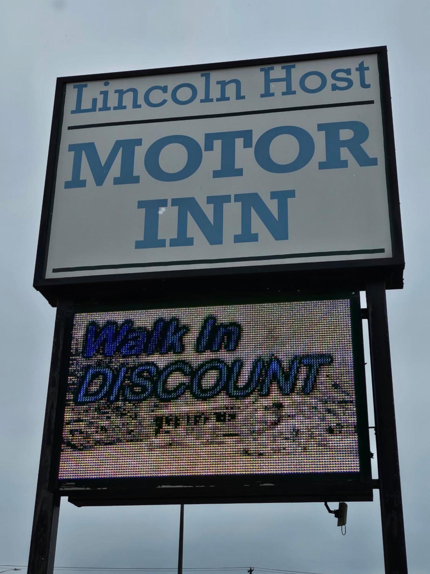 Lincoln Host Motor Inn Escanaba Dış mekan fotoğraf